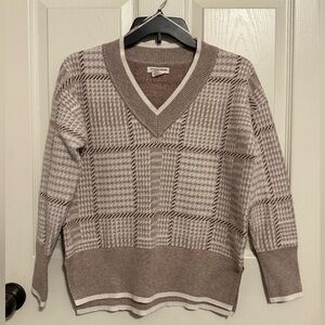 Christian Siriano Houndstooth Sweater